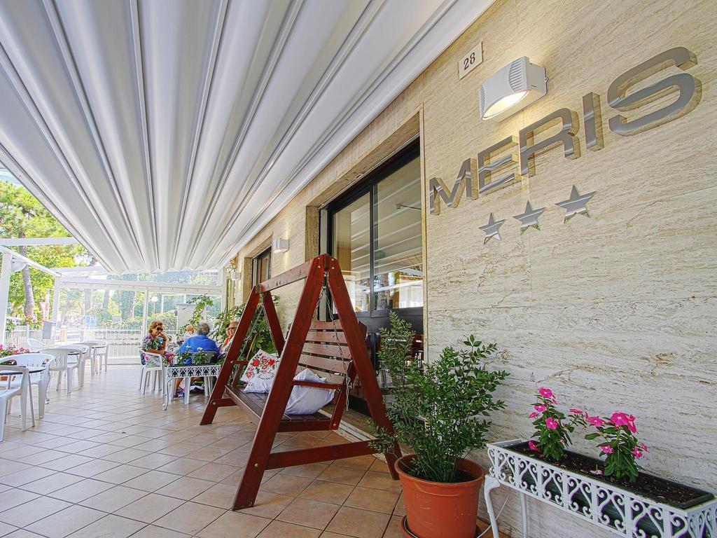Hotel Meris 밀라노마리티마 외부 사진